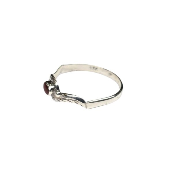 Bague en argent avec une pierre rouge (925) – Image 3